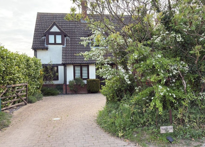 2. Driveway, Coronavirus-Friendly