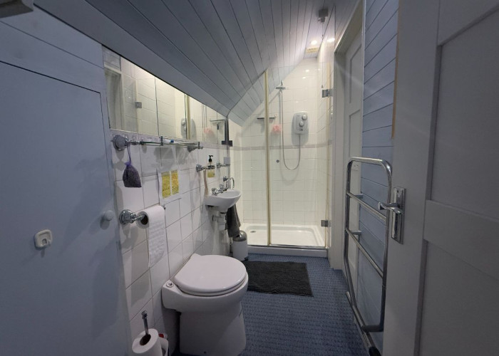 21. Bathroom