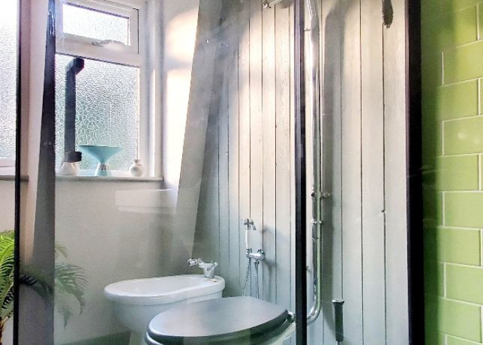 17. Bathroom