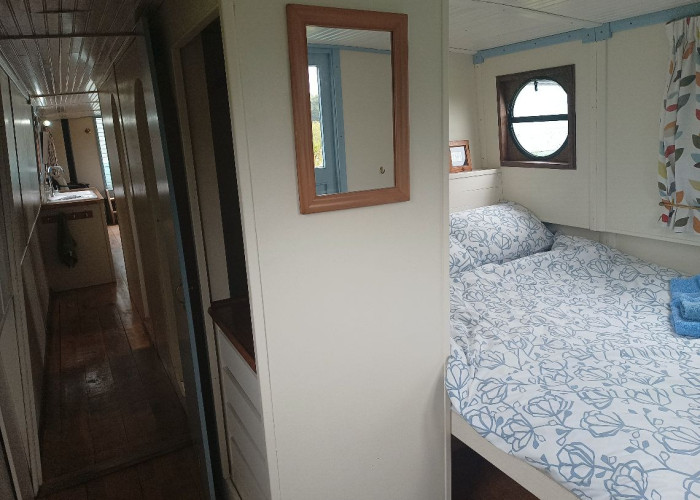 11. Bedroom (Double)