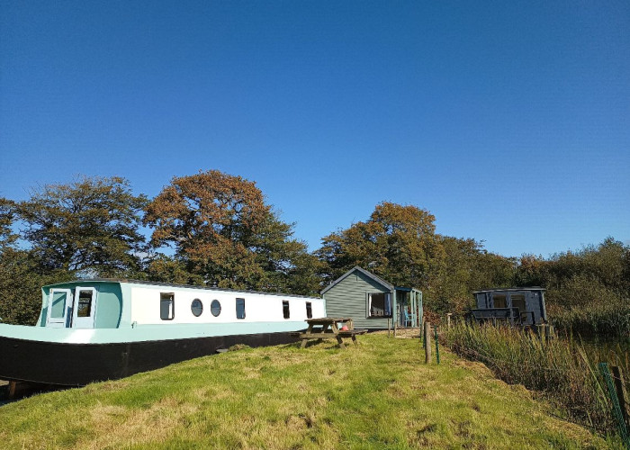 Houseboat In Devon For Filming