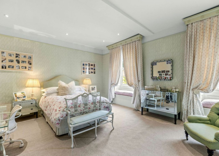 33. Bedroom (Double)