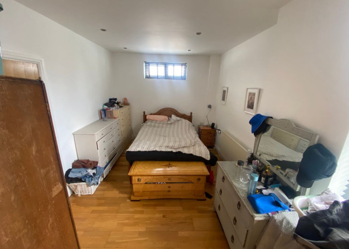 5. Bedroom (Double)