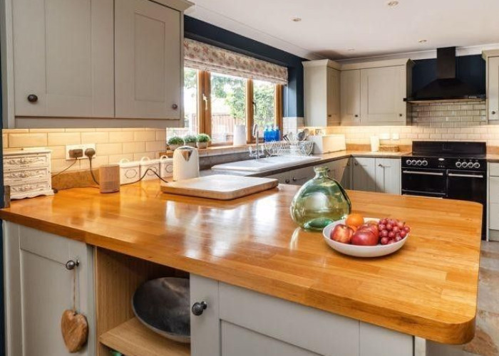 3. Kitchen (Modern), Kitchen (Gas Hob)