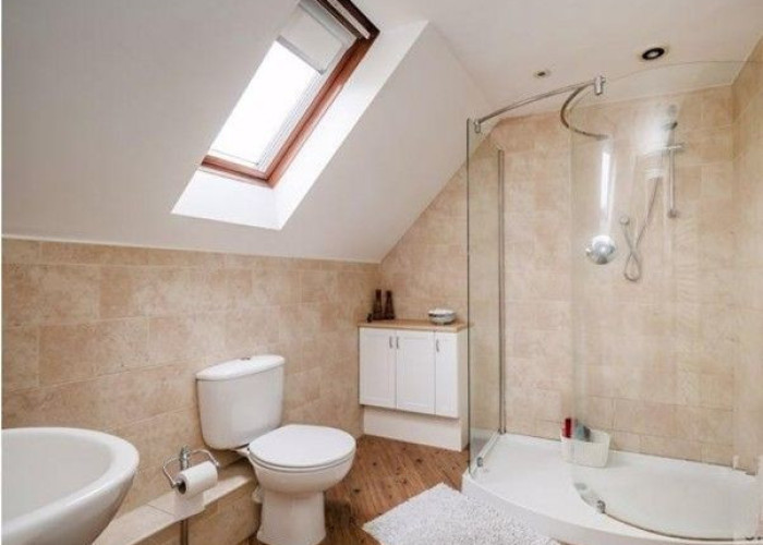 16. Bathroom