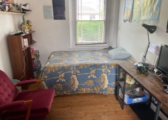 41. Bedroom (Double)