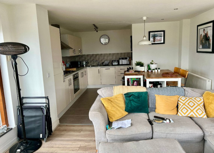 12th Floor Apartment With Great Views For Filming