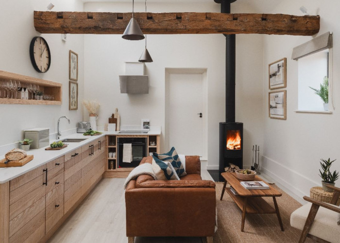 8. Kitchen, Fireplace, Open-plan