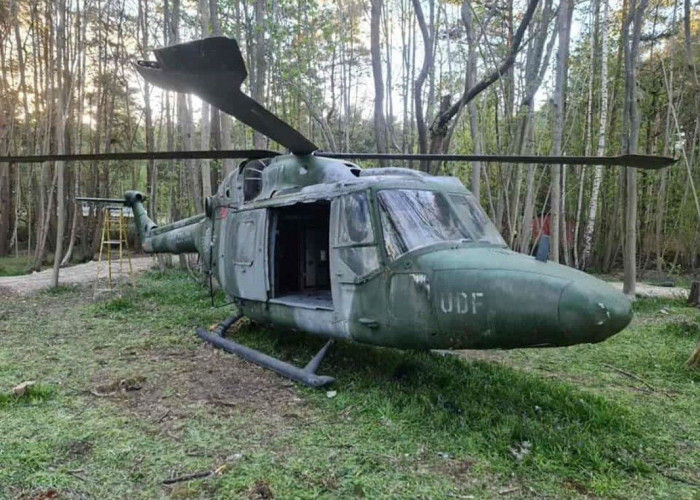 29. Coronavirus-Friendly, Helicopter