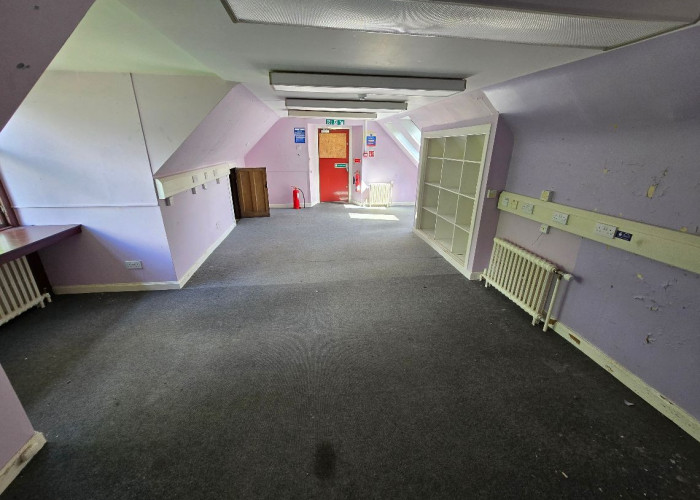 34. Empty Room