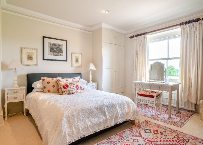 24. Bedroom (Double)