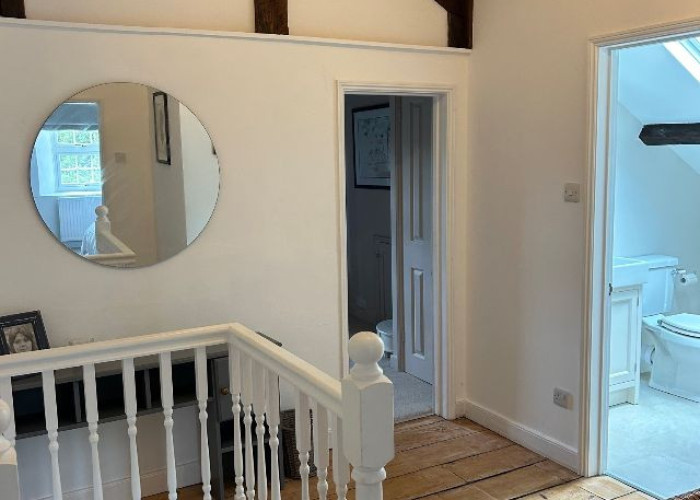 27. Stairway / Staircase, Landing