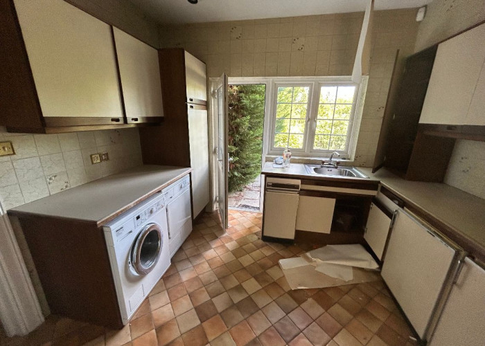 13. Utility Room