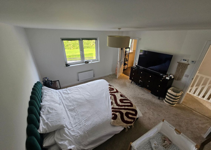 31. Bedroom (Master/En-Suite)