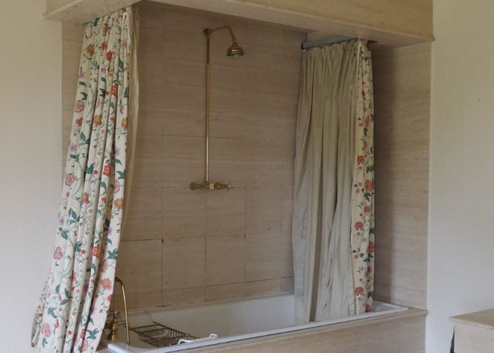 21. Bathroom