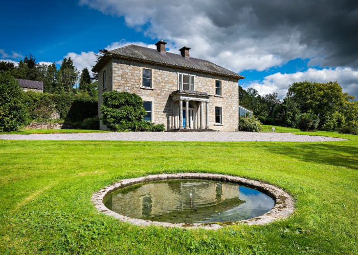 Period Country House And Agricultural Estate For Filming