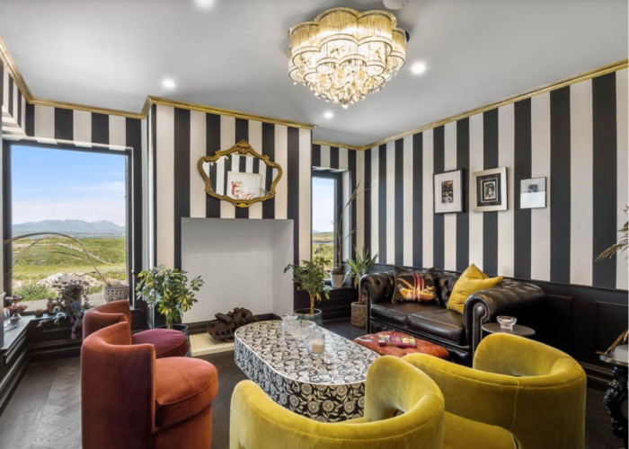 9. Livingroom