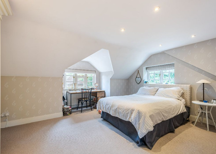 12. Bedroom (Double)