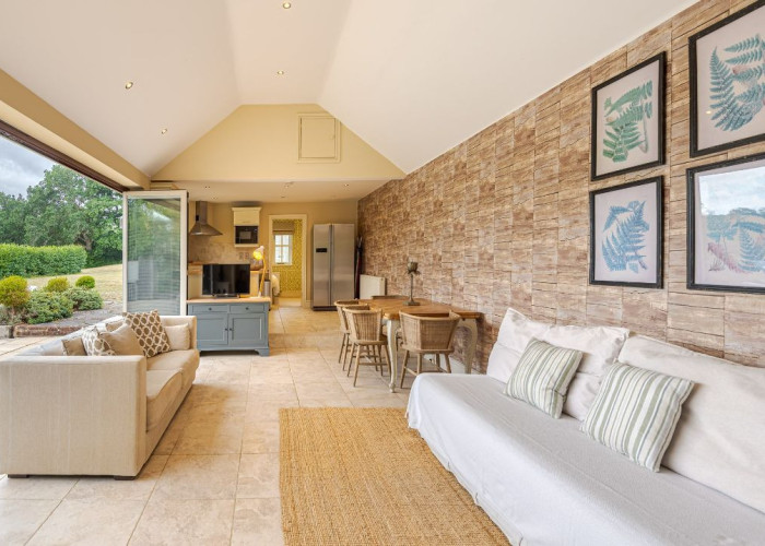 18. Livingroom, Kitchen, Open-plan