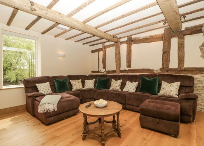 13. Livingroom