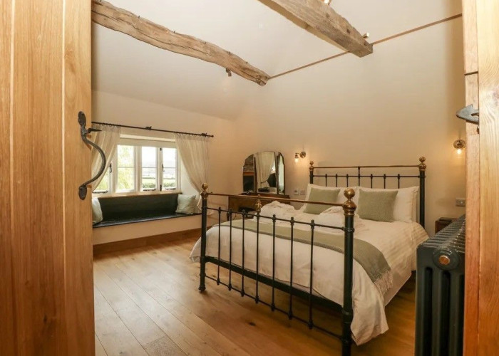 27. Bedroom (Double)
