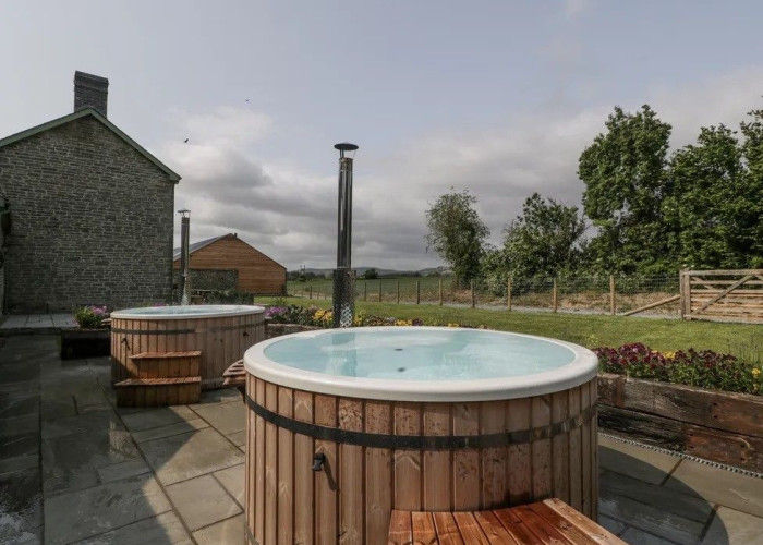 46. Hot Tub/Jacuzzi