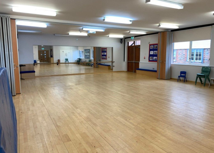 7. Studio