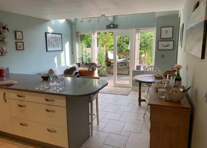 8. Kitchen (With Island), Kitchen (Coloured units), Kitchen (Modern)