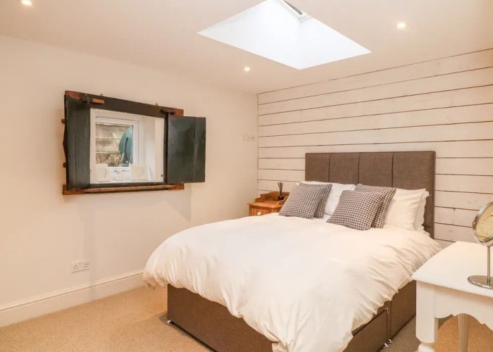 19. Bedroom (Double)