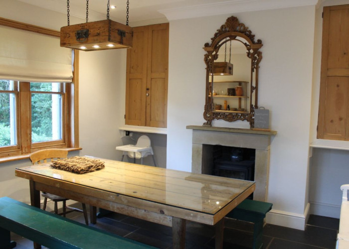 8. Diningroom, Fireplace