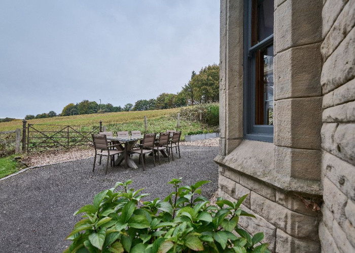 5. Patio / Veranda