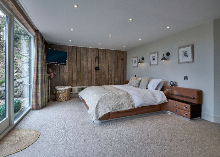 16. Bedroom (Double)