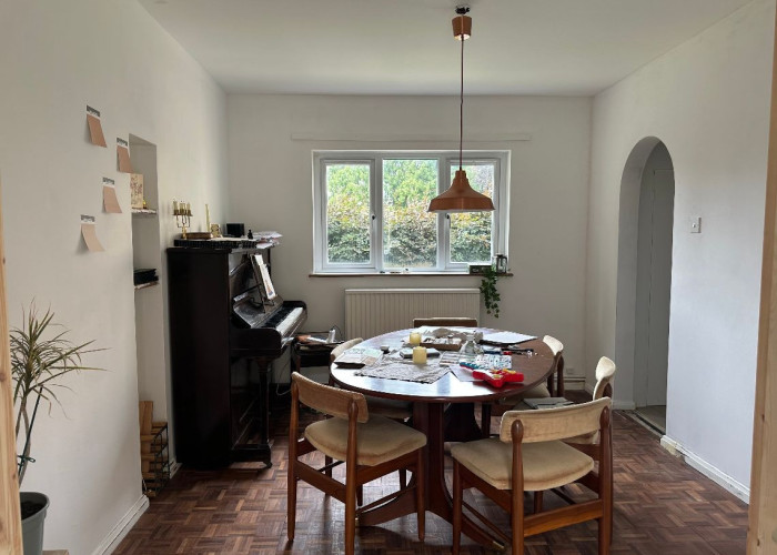 4. Diningroom