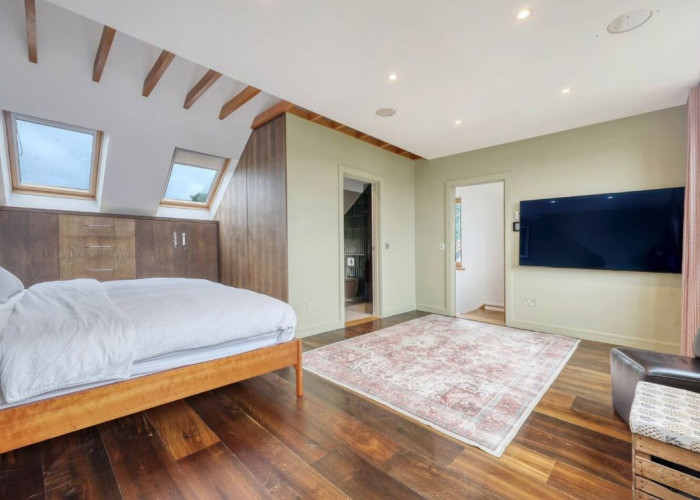 18. Bedroom (Double)