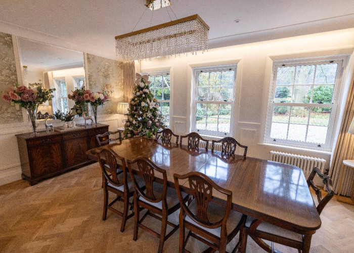 7. Diningroom