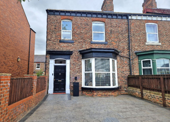 Two Storey Victorian End Terrace For Filming
