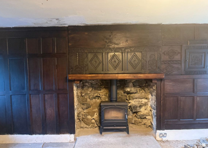 13. Livingroom, Props / Feature, Fireplace