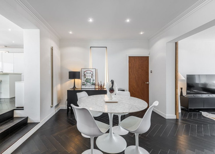 6. Diningroom