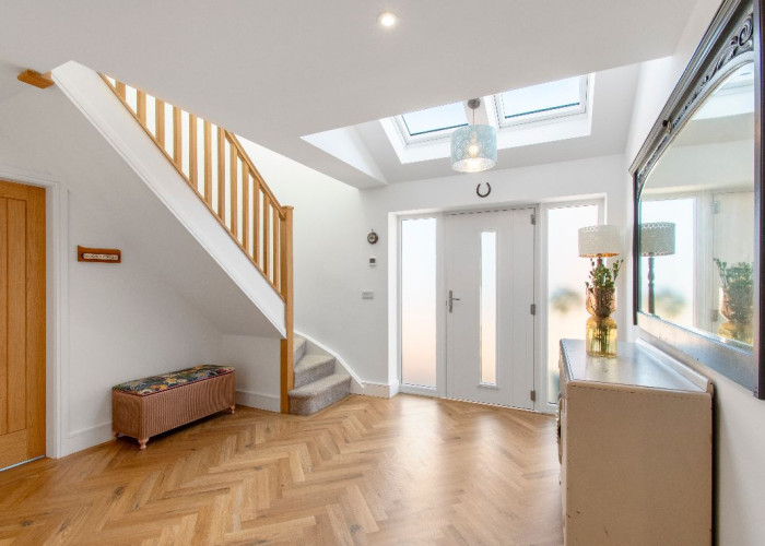 15. Stairway / Staircase