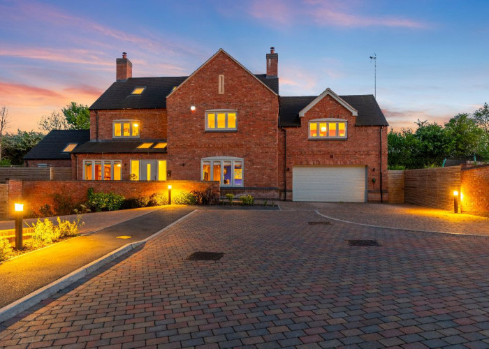 Rural Suburban Home For Filming