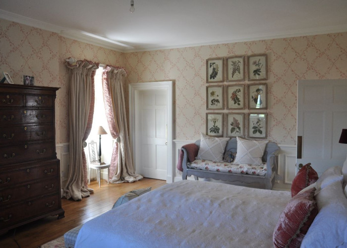 36. Bedroom (Master/En-Suite), Bedroom (Double)