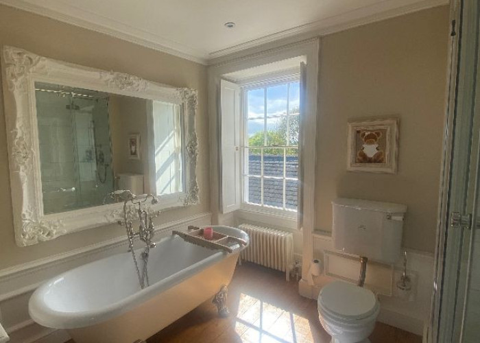 37. Bathroom (Roll Top), Bathroom (Shower and bath)