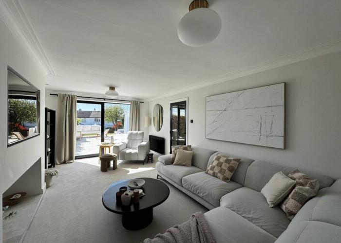 18. Livingroom