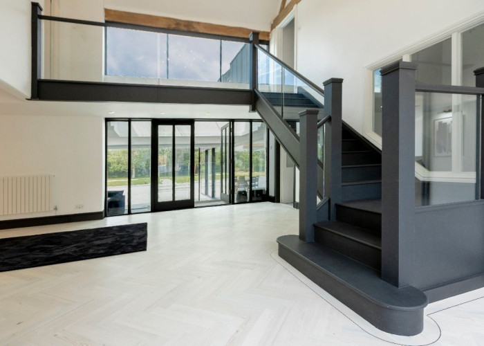 26. Stairway / Staircase