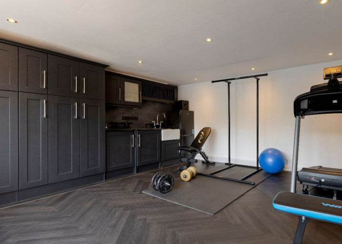 77. Gym (Home)