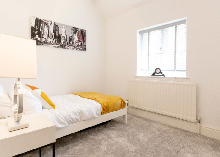 58. Bedroom (Double)