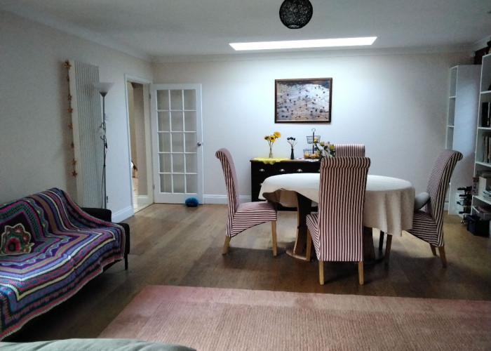 13. Diningroom