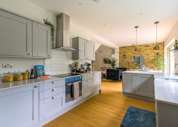 2. Kitchen (Modern), Kitchen With Table, Kitchen (Electric/Induction Hob)