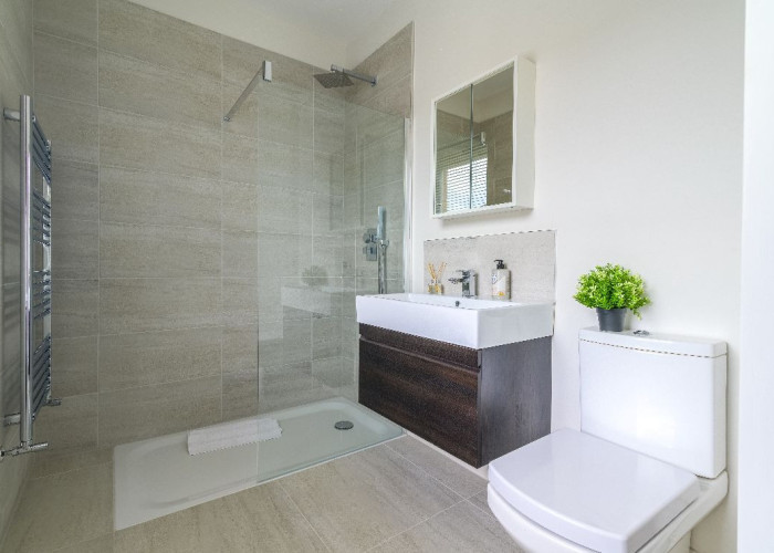 13. Bathroom