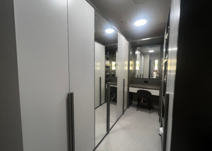 41. Dressing Room/Walk-in Wardrobe